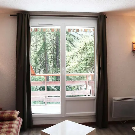 Apartment Cosy Pour 4 Pers, A 5 Min Des Remontees, Quartier Calme, Balcon, Parking Disponible - Fr-1-322-634
